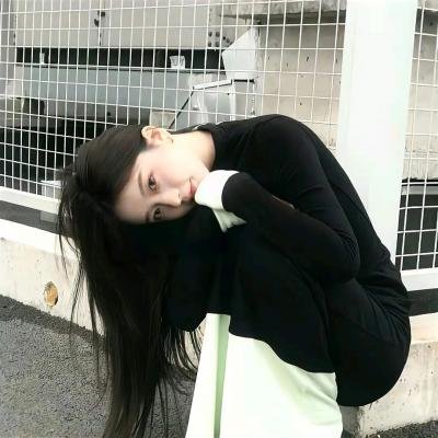 费家有女